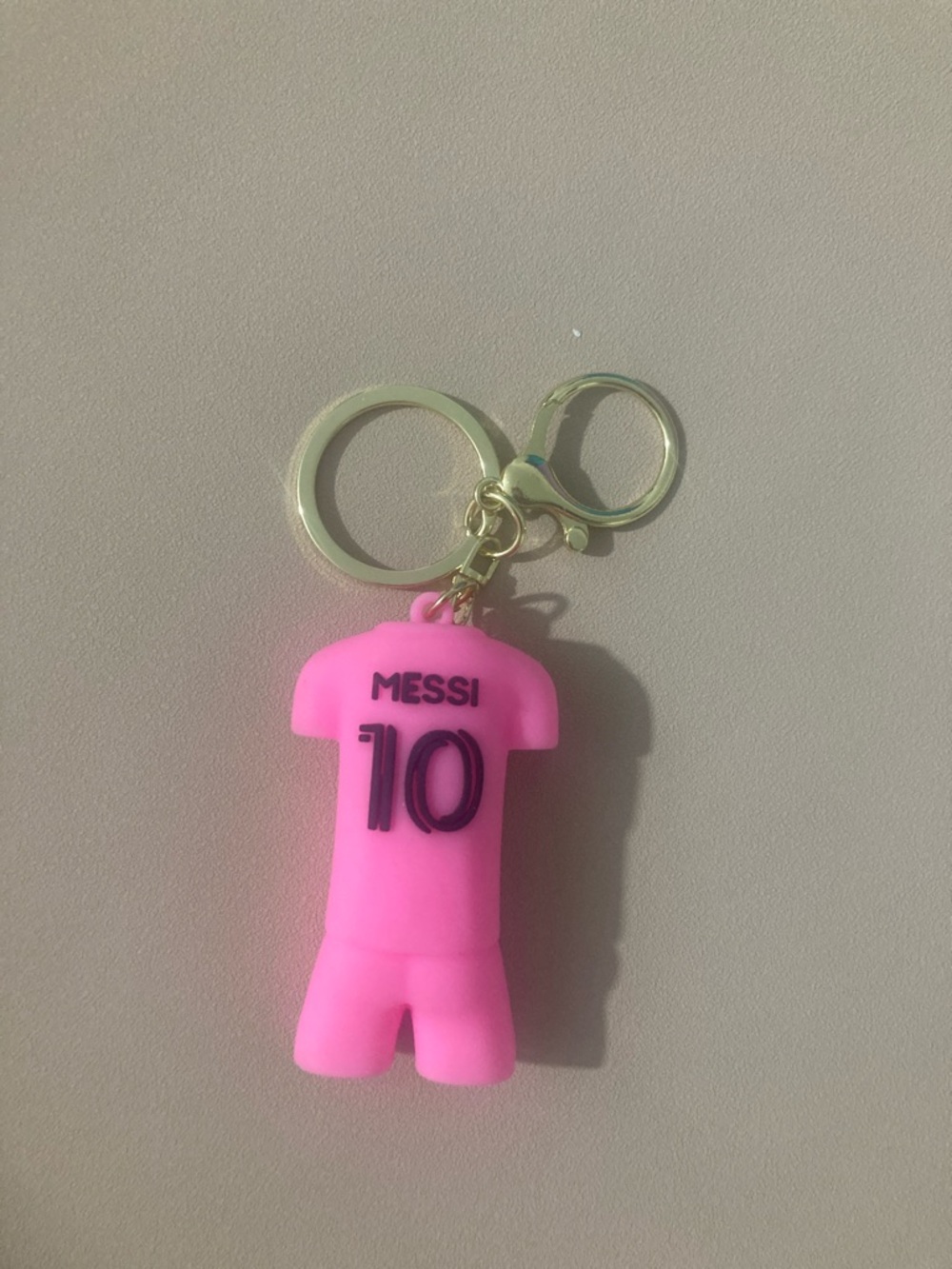 & Other Stories Pink 'MESSI 10' Soccer Jersey Keychain